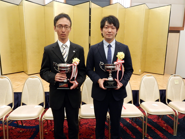優秀賞を受賞した赤星周平選手と和田拓也選手