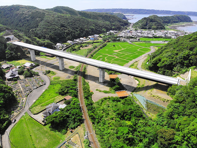 二色川橋